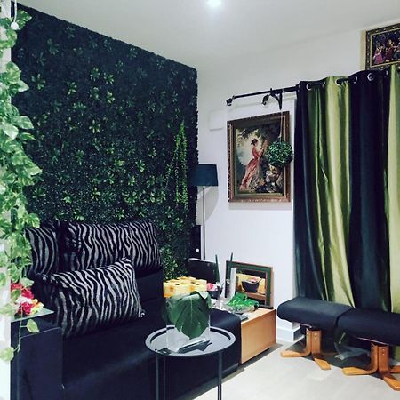 Uttsav Green - Affordable London Zone 3 - Accessible Public Transport Apartment Exterior photo